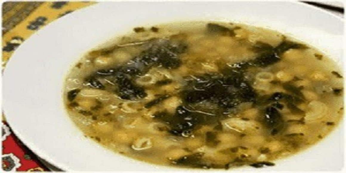 Sopa de Grão com Espinafres à Alentejana