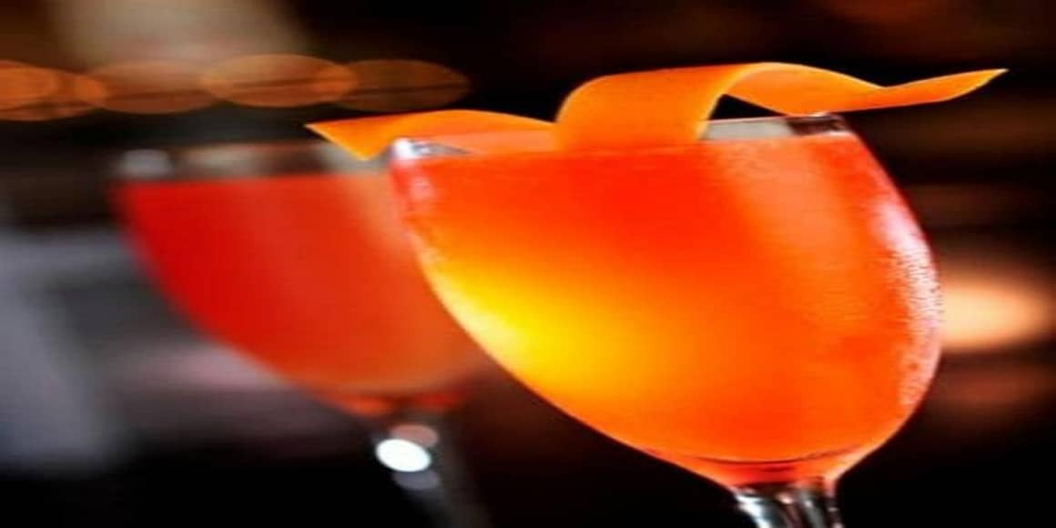 Cocktail de Champanhe com Sumo de Toranja
